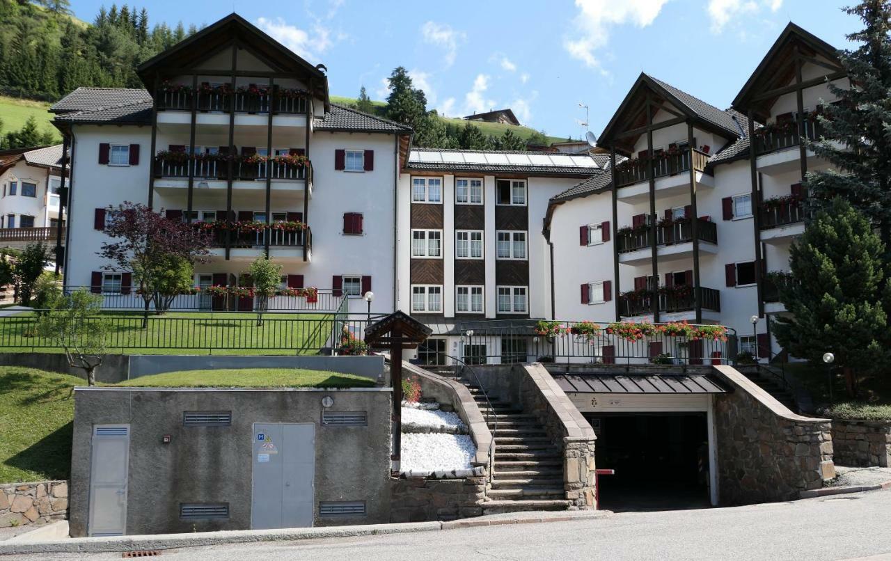 Apartments Casa Metz Santa Cristina Val Gardena 外观 照片